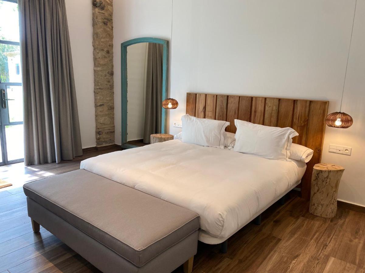 Hotel Mas Aret Peralada Kültér fotó