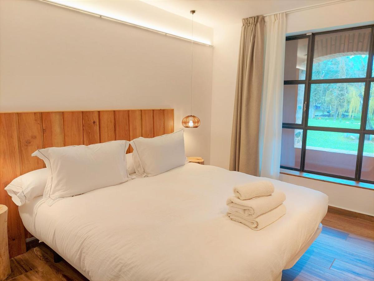 Hotel Mas Aret Peralada Kültér fotó
