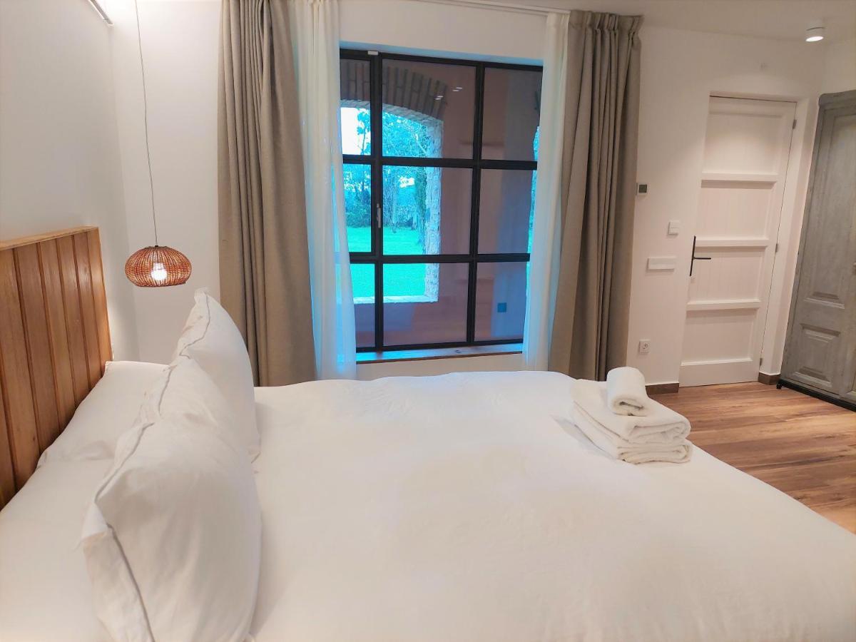 Hotel Mas Aret Peralada Kültér fotó